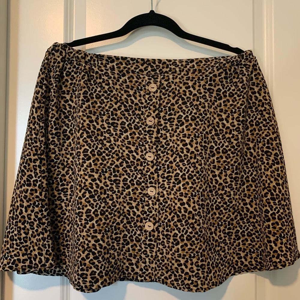 Leopard Mini Skirt A-Line Wood Buttons Elastic Waist